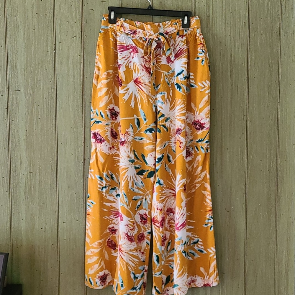❤ Yellow floral high waist palazzo pants